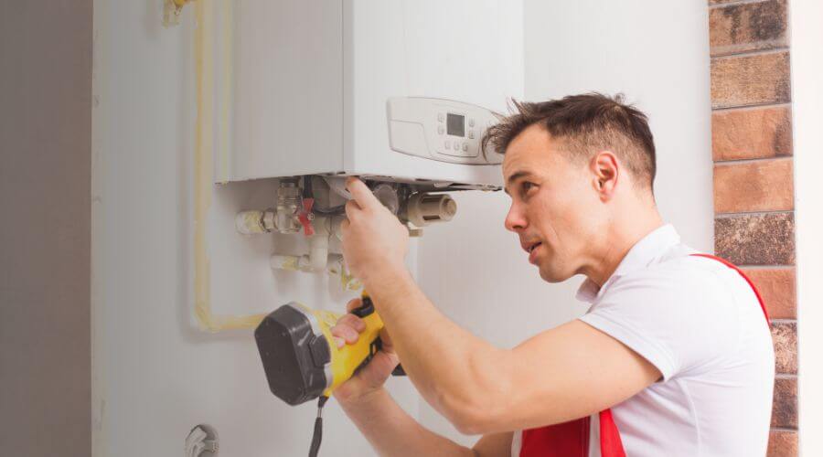 Professional Tankless Water Heater Installation in Realitos, TX